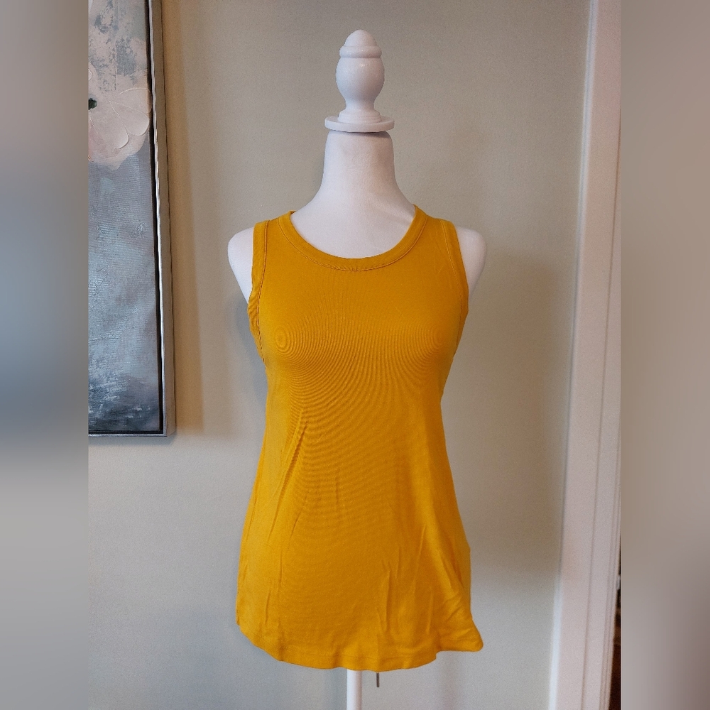 Slim fit tank